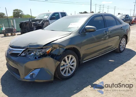 2014 Toyota Camry Hybrid Xle из США, поврежденный, VIN 4T1BD1FK8EU100550